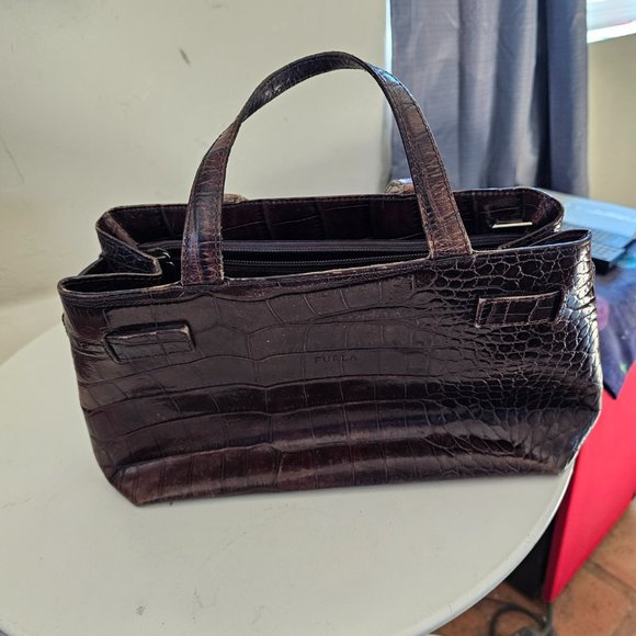 Furla Greta Burgandy Embossed Crocodile Bag - Picture 4 of 5